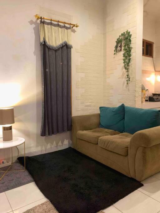House In Bekasi Timur Villa Ngoại thất bức ảnh